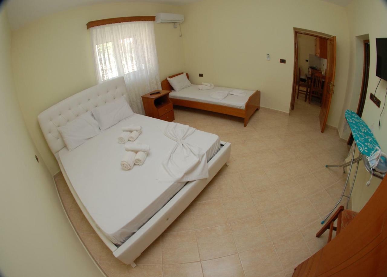 Rama Apartments Sarandë Exterior foto