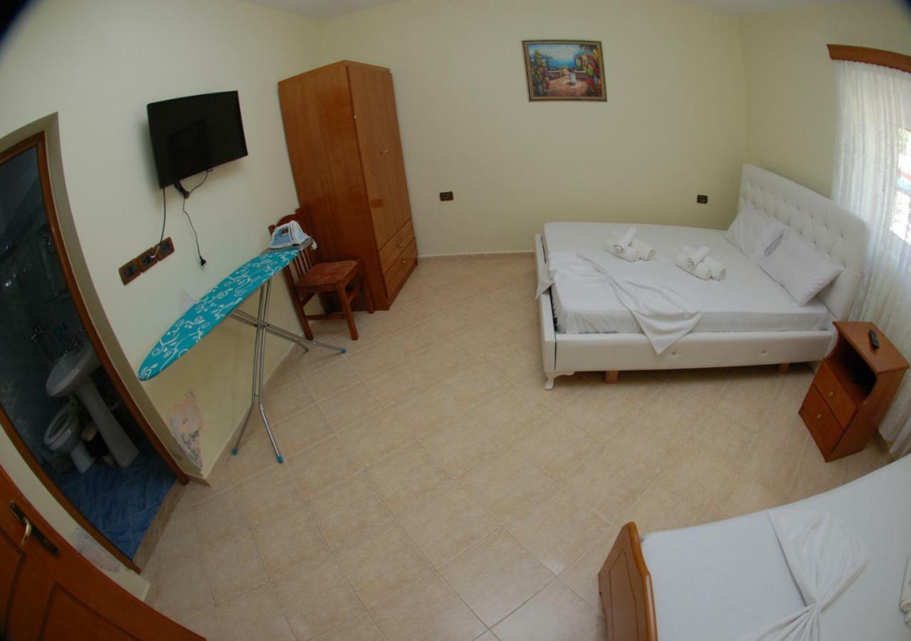 Rama Apartments Sarandë Exterior foto